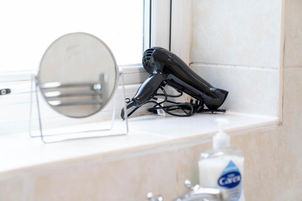 Three Bedroom Apartment- One Choice Stays Serviced Accommodation- Jewellery Quarter Бирмингем Экстерьер фото